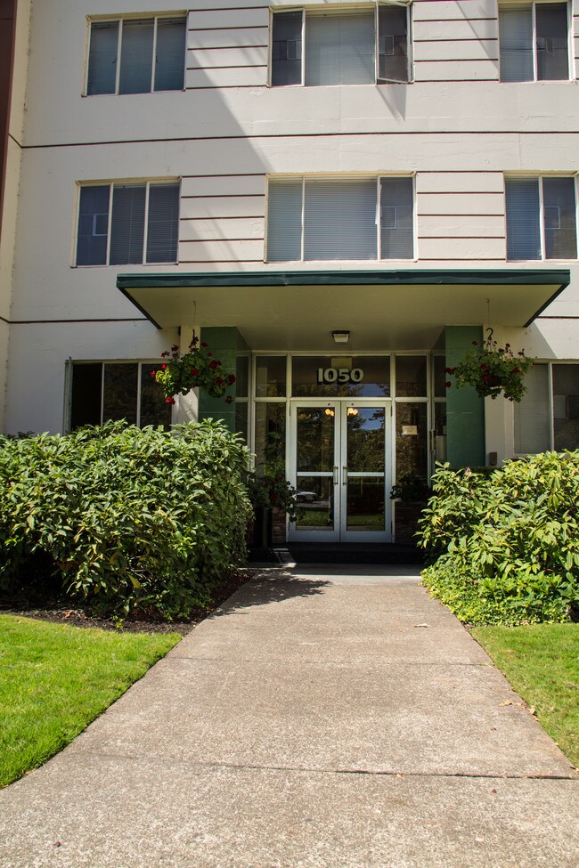 Eugene Manor Apartments Eugene, OR