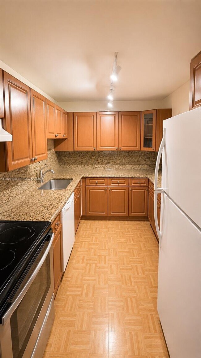 Photo - 8520 SW 133rd Avenue Rd Unit 210