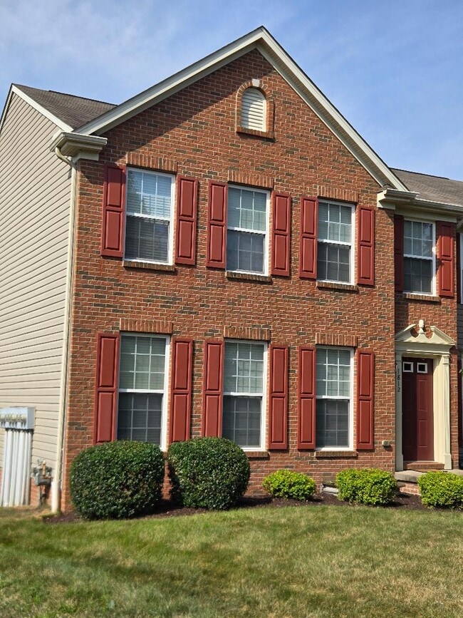 Building Photo - 1812 Michael Dr Rental