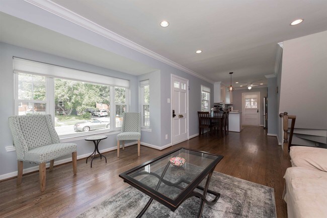 Photo - 4002 Spruell Dr