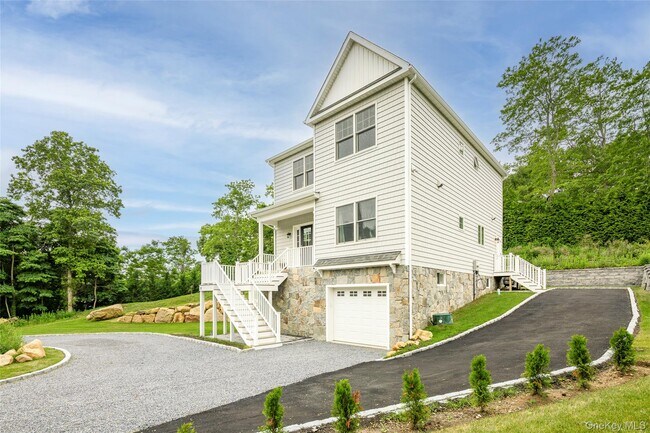 15 S Beach Rd