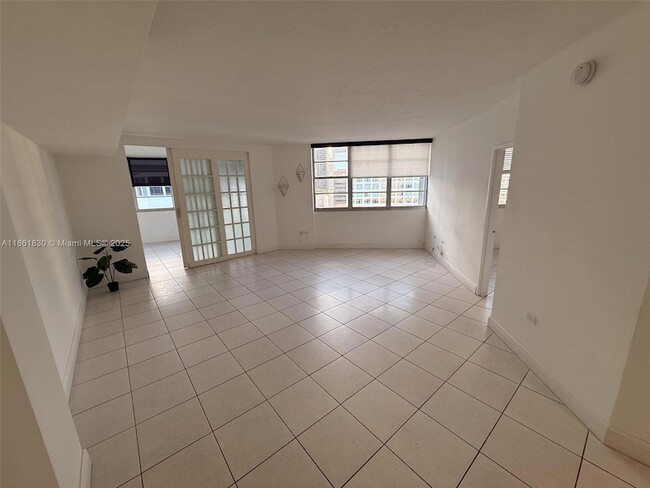 Photo - 801 Brickell Bay Dr Unit 2064