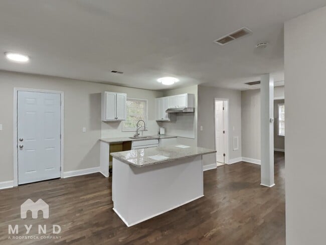 Photo - 3563 Bolfair Dr NW