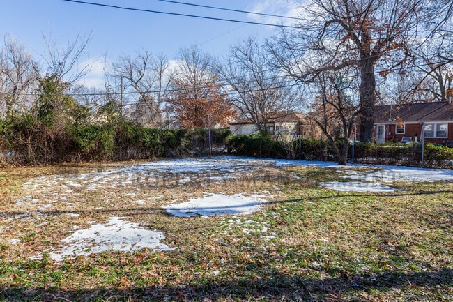 Photo - 628 S Mission Rd