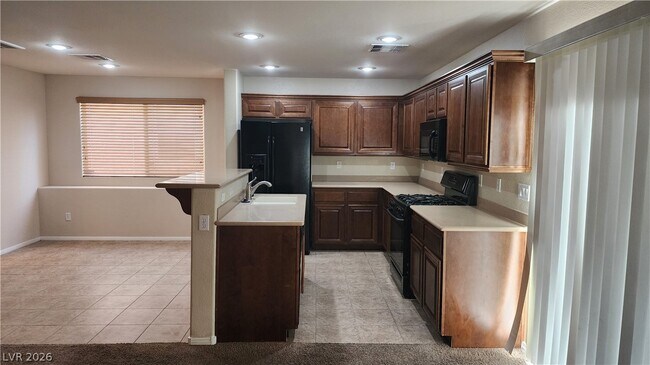 Photo - 853 Patagonia Ridge Ave