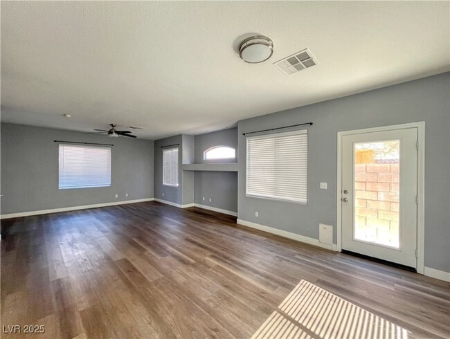 Photo - 8589 Peaceful Dreams St