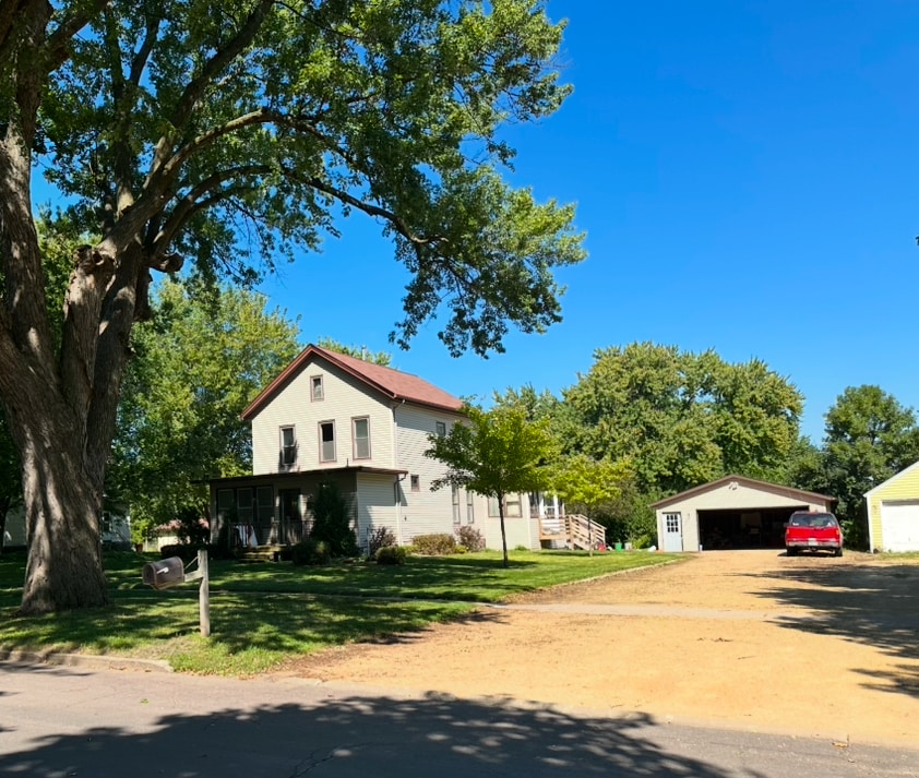 Photo - 309 Cleveland Ave E