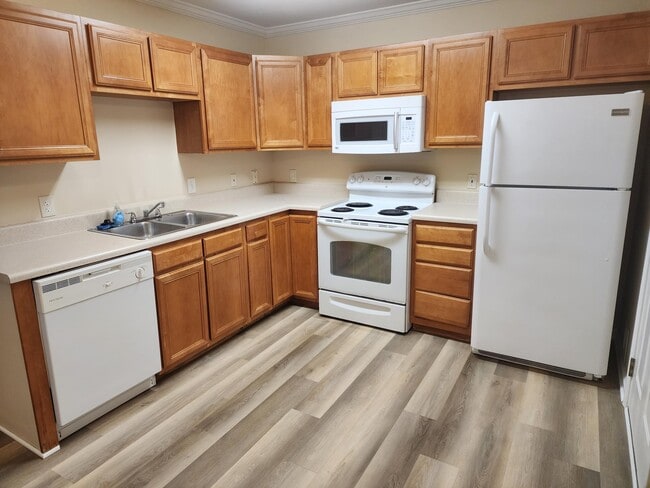 Photo - 10837 Woody Dr