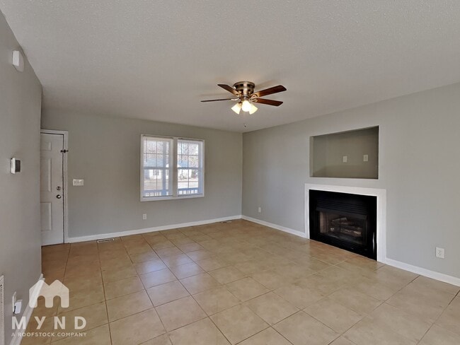 Photo - 32 Winesap Ln