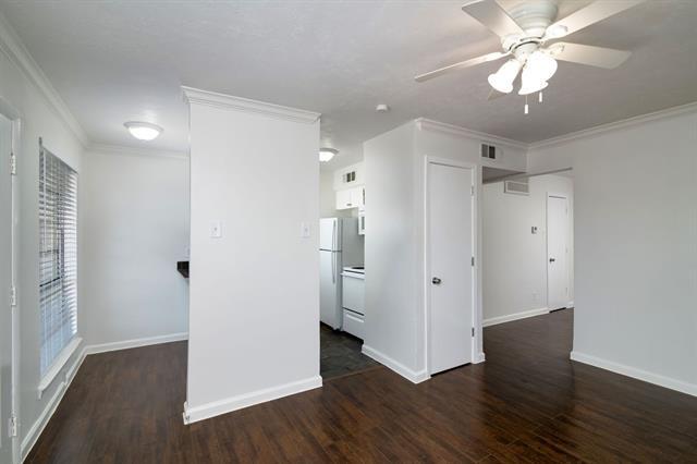 Photo - 2816 Throckmorton St Unit 3