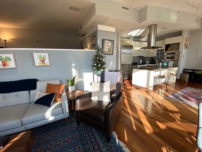 Photo - 1413 P St NW Unit 501