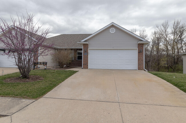 Building Photo - 7420 Arratt Ct Rental