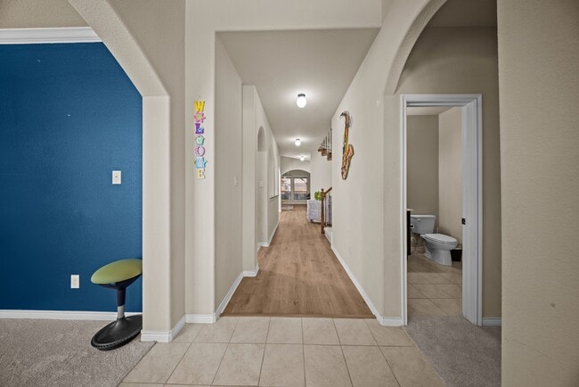 Photo - 115 Parkwood Dr