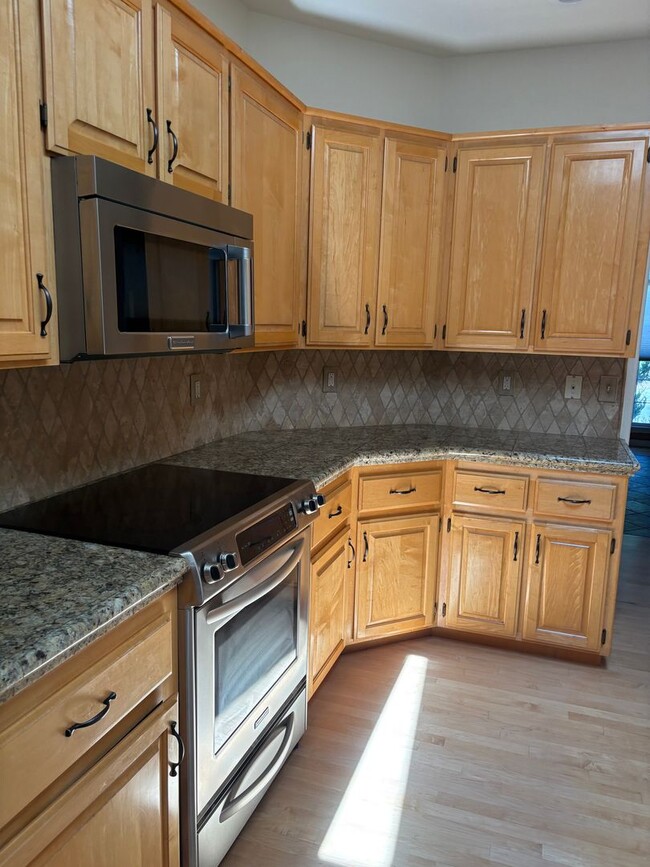 Photo - 4 bedroom and 2 bathroom house