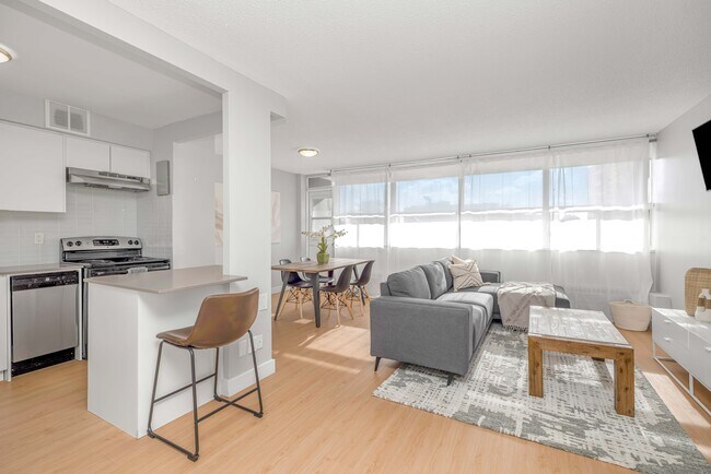 Photo - Rambler Tower