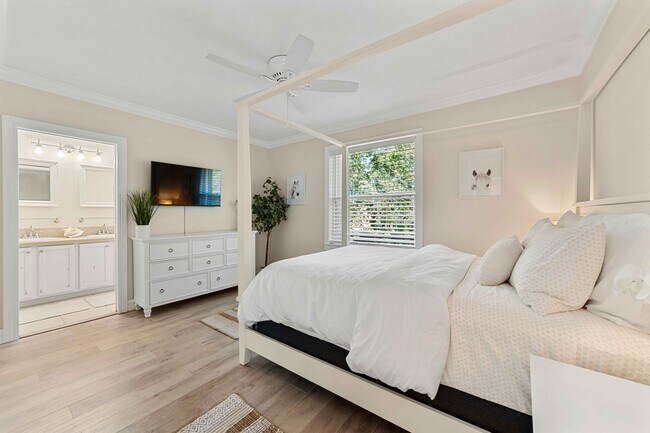 Photo - 13396 Georgian Ct