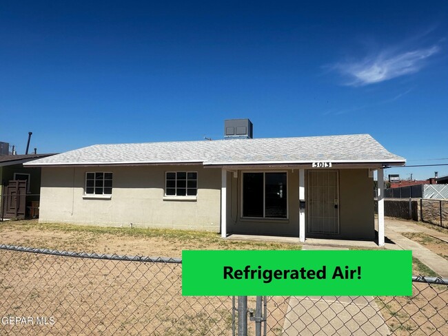 Building Photo - 5013 Sierra Madre Dr