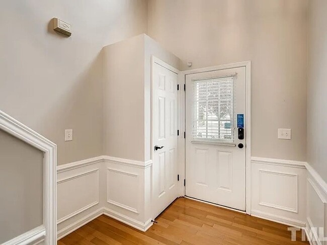 Photo - Elegant Long Lake Townhome | Hardwood Floors | 2-Car Garage | Pool