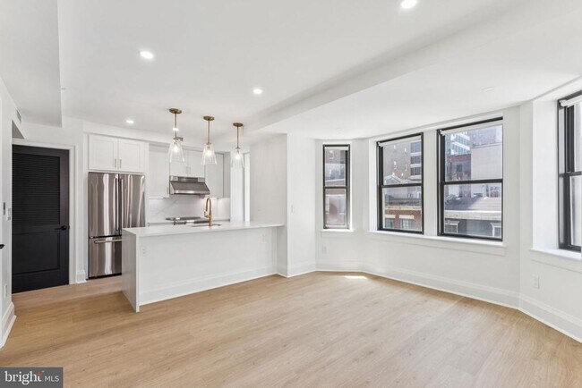 Building Photo - 135 S 19th St Unit 408 Rental