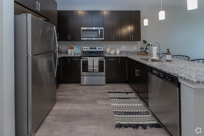 Building Photo - The Boulevard Rental