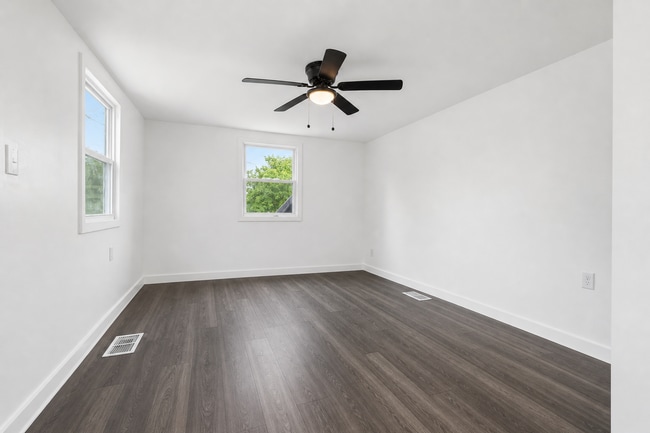 Photo - 3650 Lindholm Rd