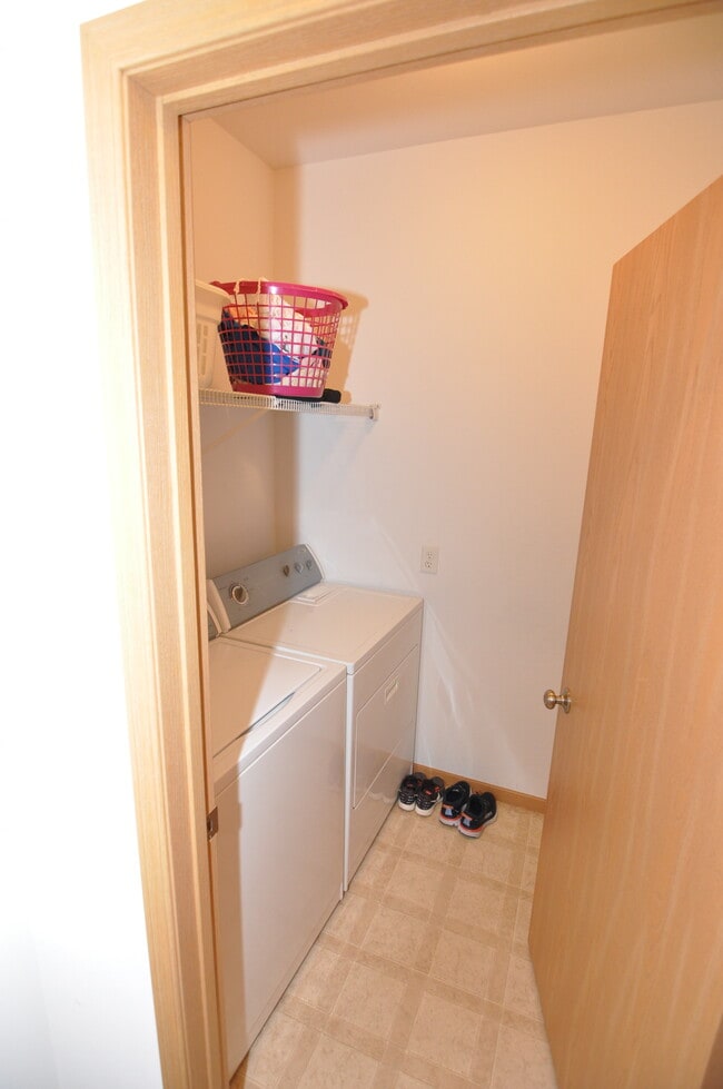 Photo - 6402 Milwaukee St Unit 204