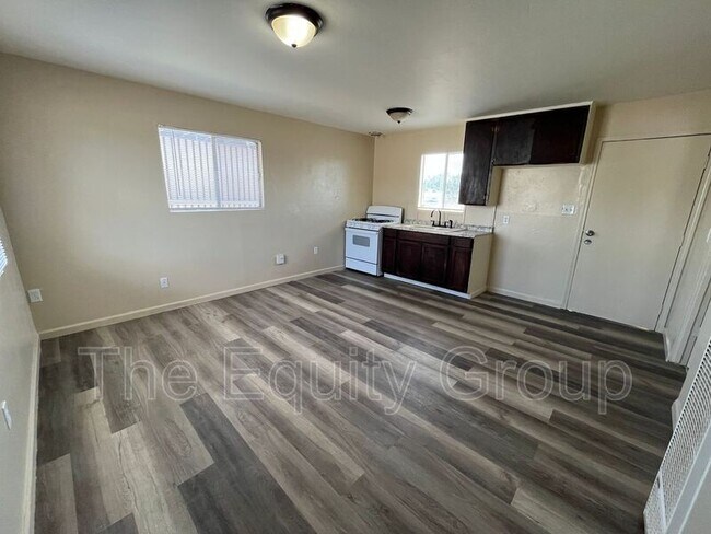 Photo - 381 E Garden Ave