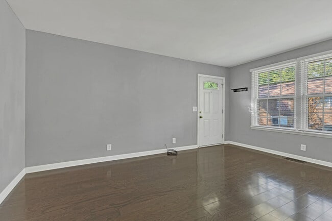 Photo - Charming Duplex in Prime Walkable 12 South Location!