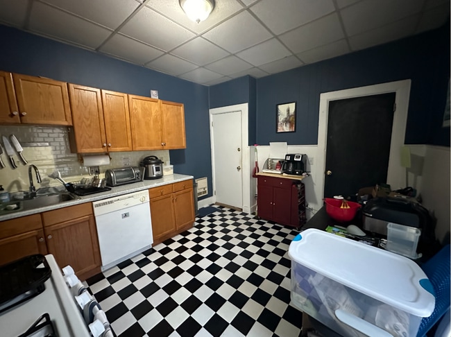 Photo - 39 Florence St Apartments Unit 48-2