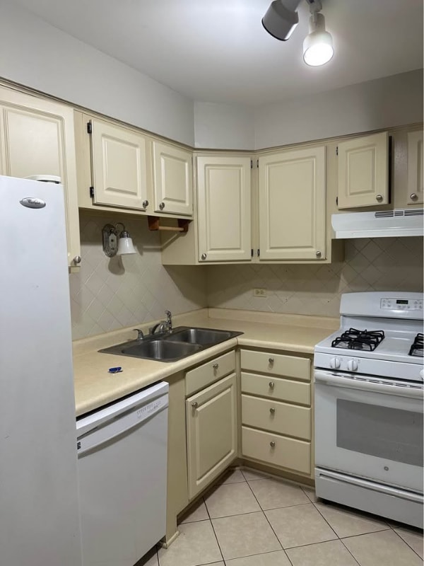 Photo - 7300 Fairview Ave Unit Apt 105