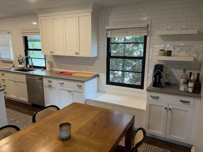 Photo - 583 N Old Woodward Ave Unit Hickory Grove