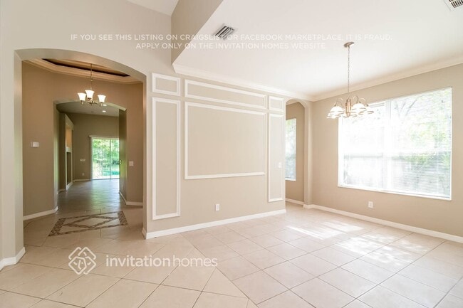 Photo - 6006 35th Ln E