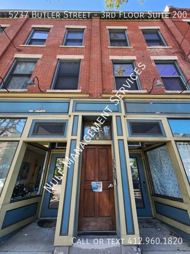 Building Photo - 5237 Butler St Unit 3rd Floor Suite 200 Rental