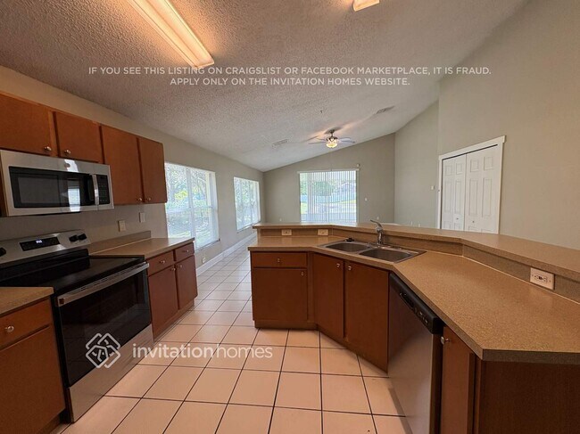 Photo - 19002 Weatherstone Dr