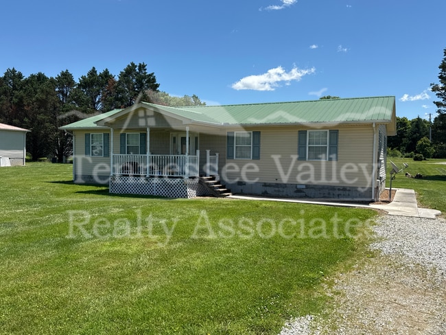 MOVE IN READY! TOUR TODAY! Check out this ... - MOVE IN READY! TOUR TODAY! Check out this ... House