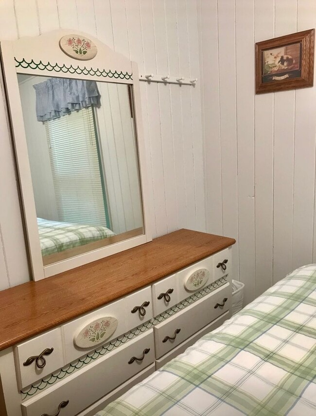 Photo - 1/1 Tiny house on the creek