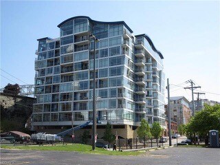 Stonebridge Plaza in Flats area - 1237 Washington Ave Condo