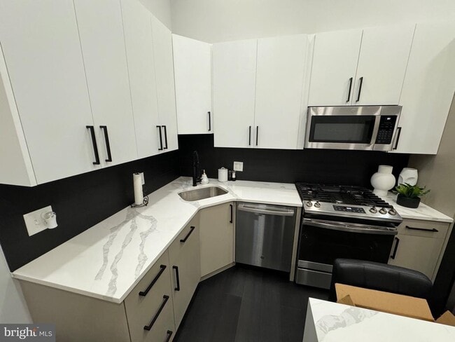 Photo - 1324 N 5th St