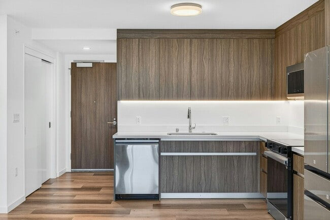 Photo - 1500 Rycroft St Unit 4105