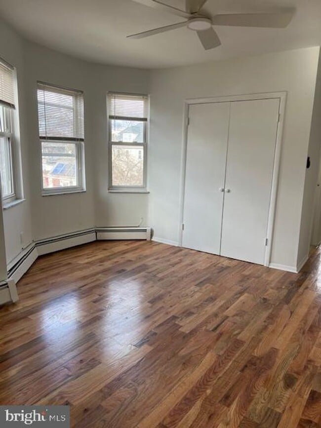 541 Haddon Ave Unit 2nd Floor, Apt B