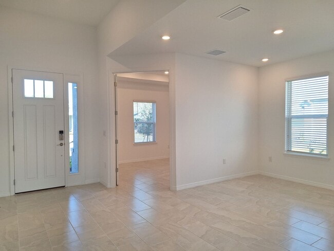 Photo - BRAND NEW ARDISIA PARK HOME !