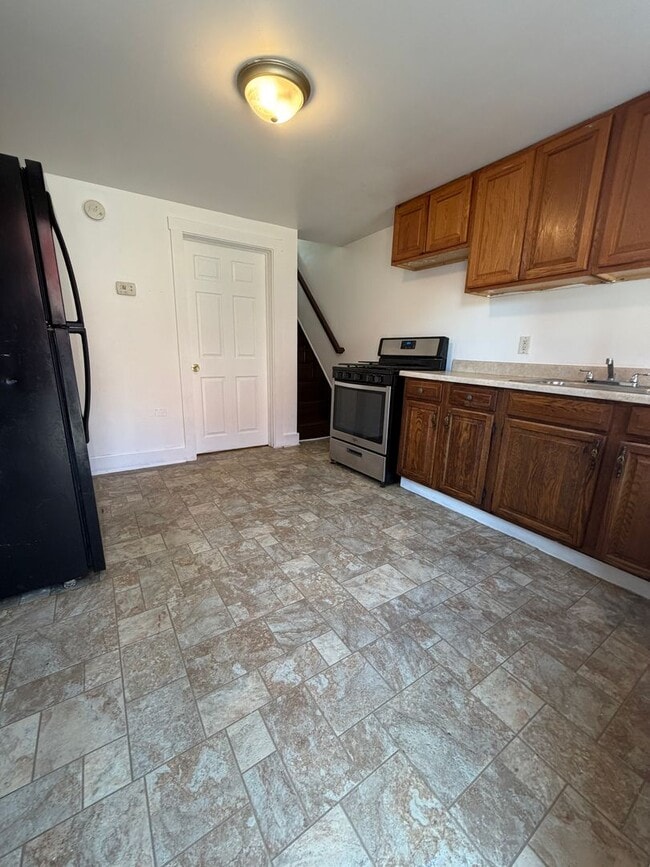 Photo - 236-238 West Mifflin Street Unit 236
