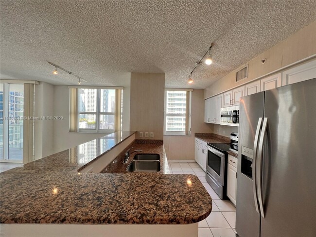 Photo - 1155 Brickell Bay Dr Unit 1602
