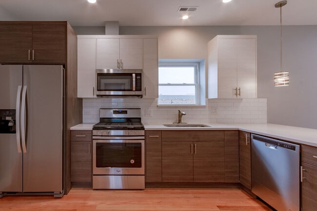 4851 N Central Ave Unit 2W