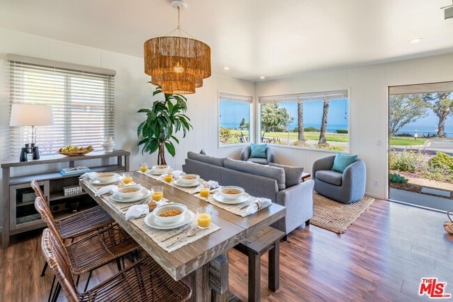 Photo - 1214 Shoreline Dr