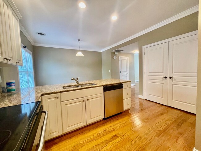 Photo - 3 Bedroom 2.5 Bath in the Vista