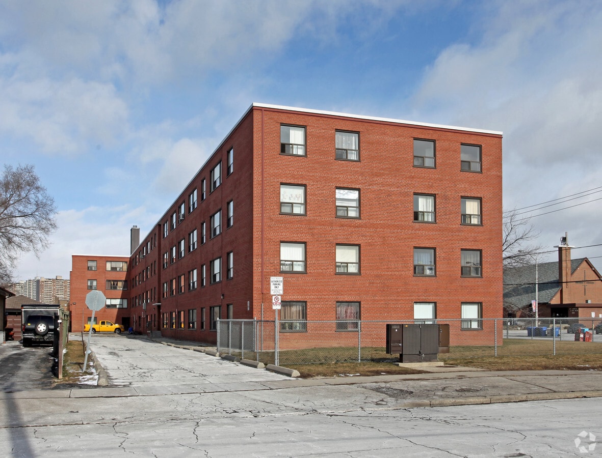 Photo - 3286 Weston Rd