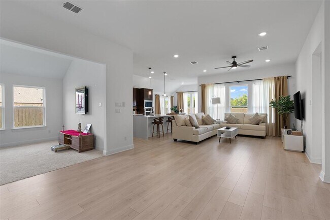Photo - 20240 Smedley Dr