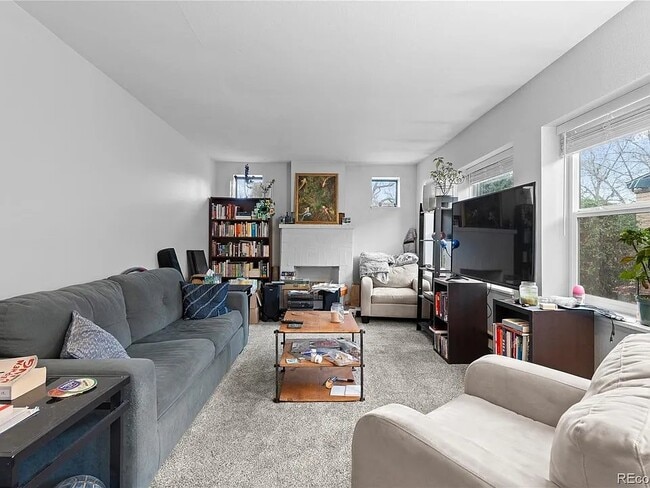Photo - 1435 S Lincoln St Unit 1439