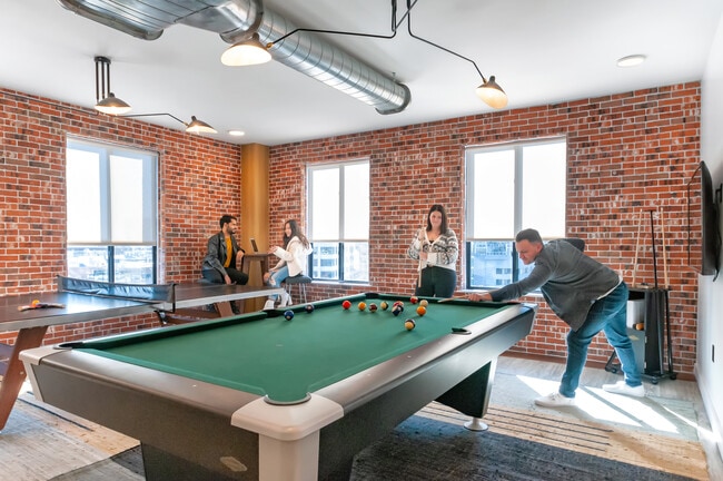 Photo - Paloma University City